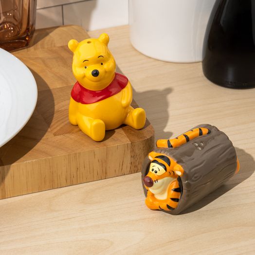 Winnie And Tigger Salt and Pepper Shakers